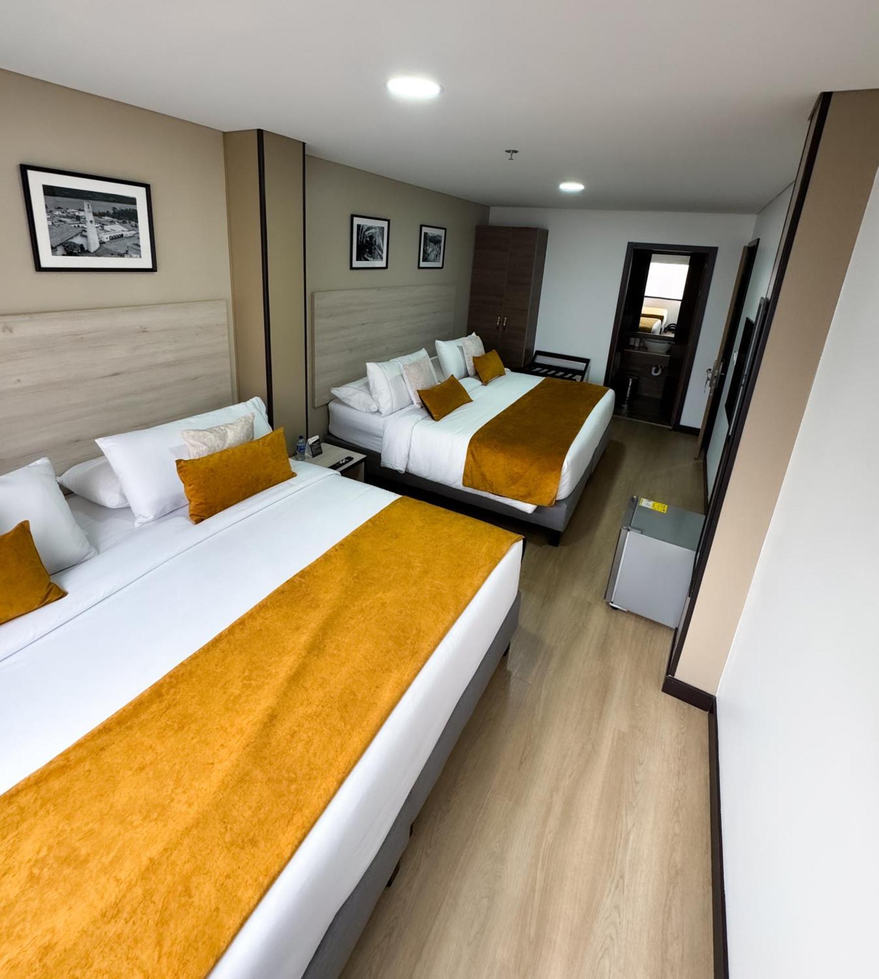 Hotel Wlh Gold Bogotá Kültér fotó